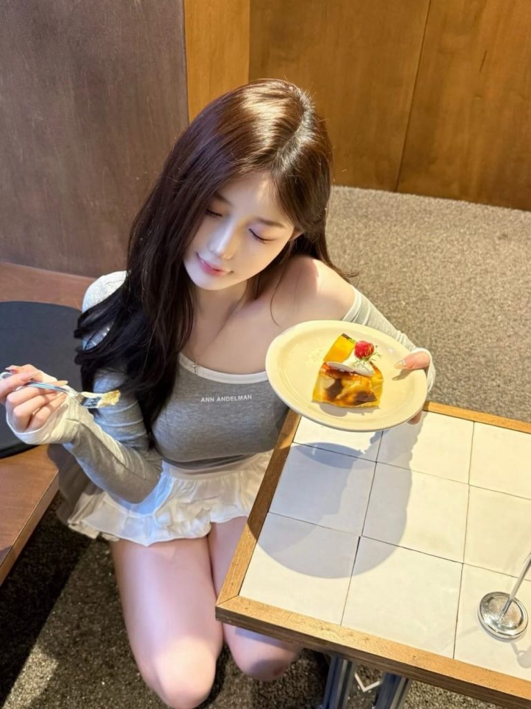 · 留学系气质女孩2078 作者:皇家游艇会 帖子ID:5446 