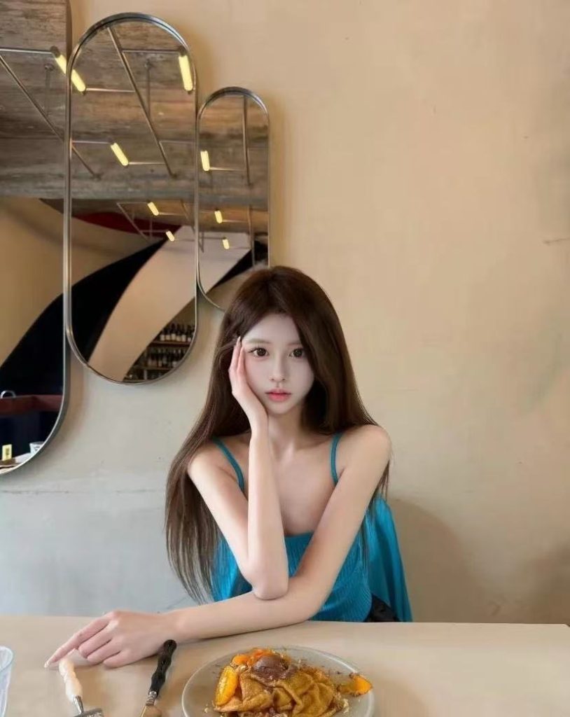· 氛围女孩2977 作者:皇家游艇会 帖子ID:5483 